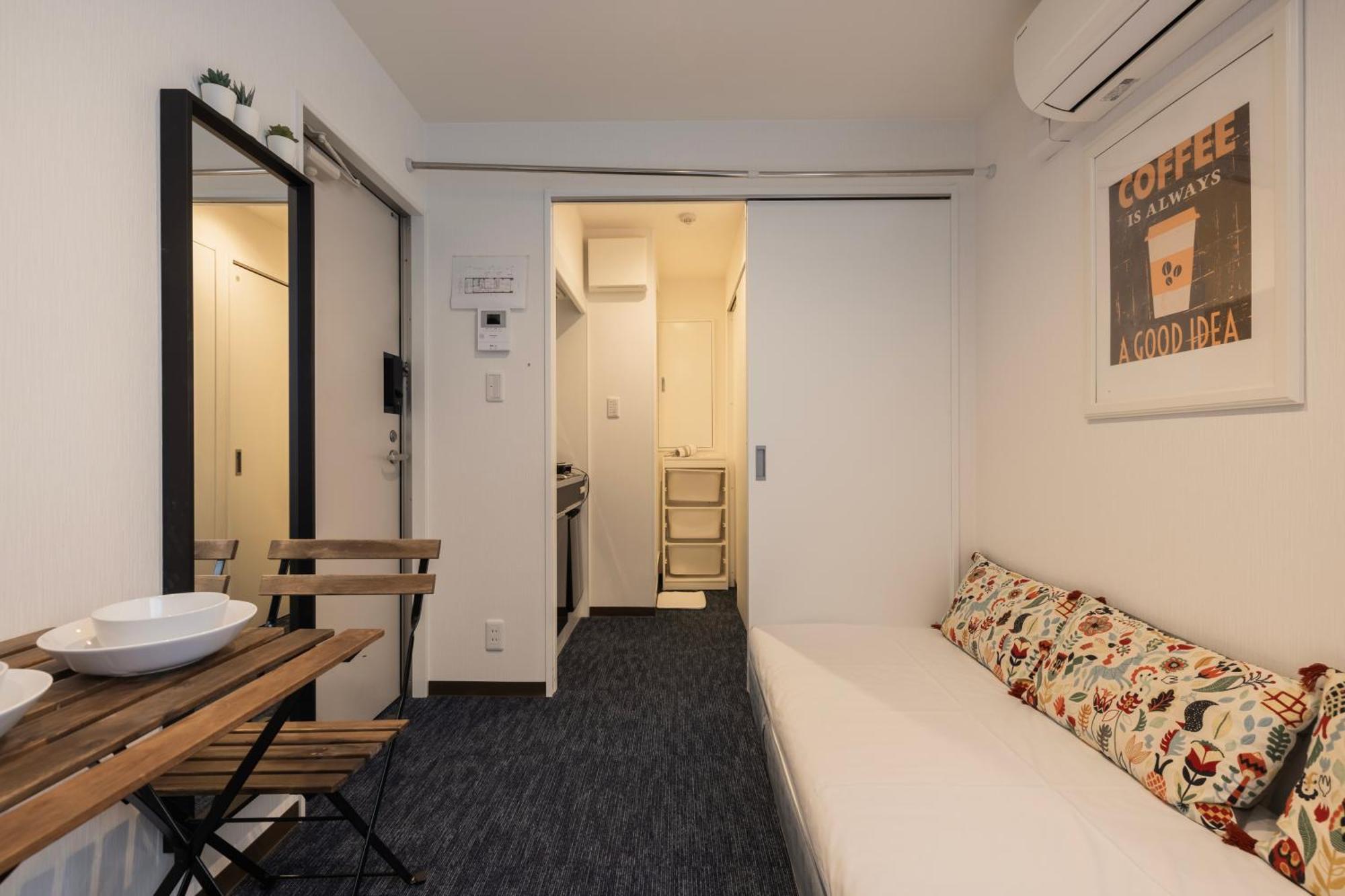Namba Garden Square Apartment Осака Экстерьер фото